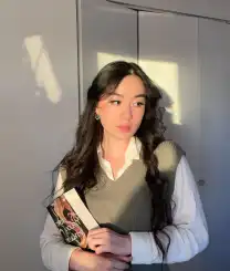 Chloe Gong