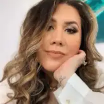 Renée Ahdieh