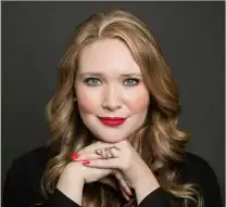 Sarah J. Maas